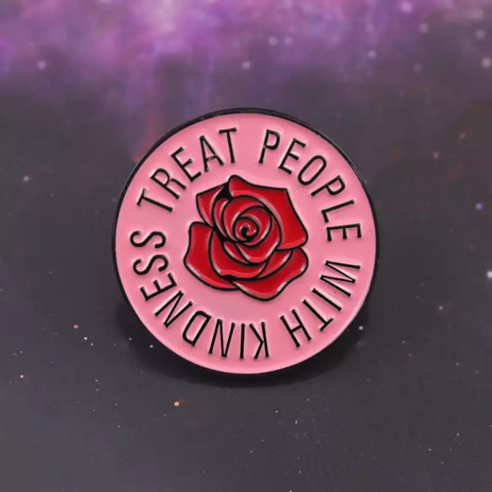 Harry Styles Treat People With Kindness pin TPWK - Picture 2 of 5